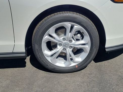 New 2026 Honda Accord LX image 5
