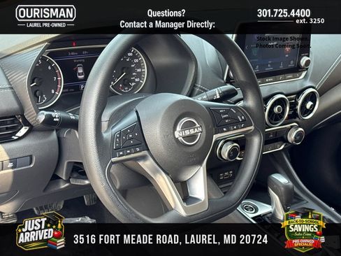 Used 2025 Nissan Sentra SV FWD image 9