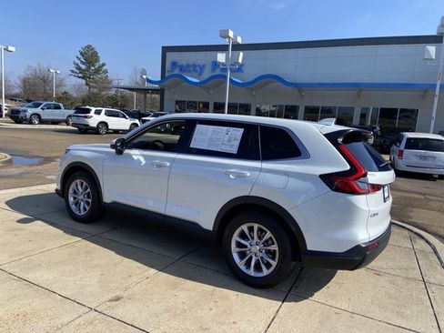 Used 2023 Honda CR-V EX image 7