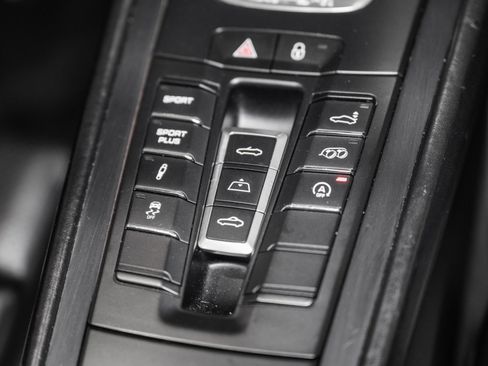 Used 2016 Porsche 911 Carrera GTS image 41