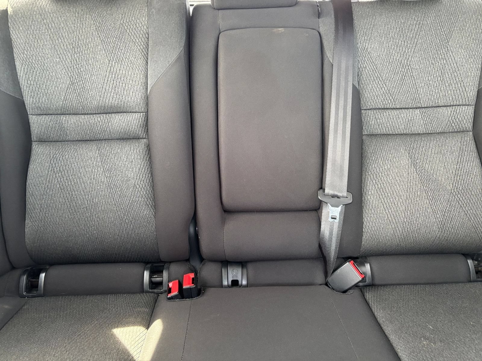 Used 2025 Nissan Rogue SV AWD/4WD image 39