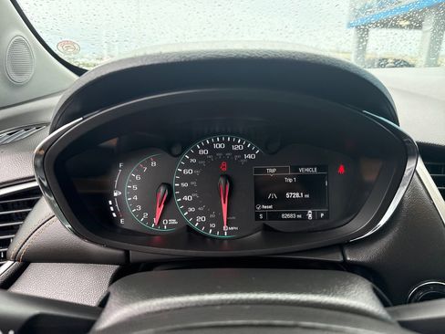 Used 2018 Chevrolet Trax LT w/ LT Convenience Package image 18