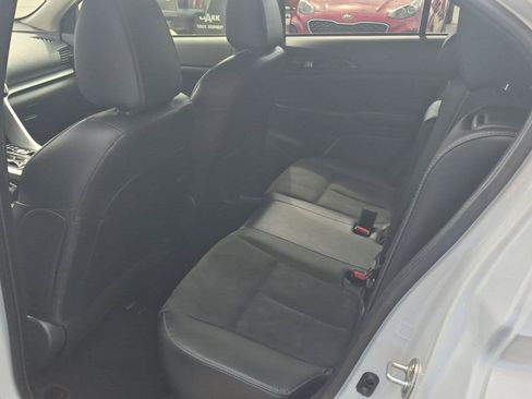 Used 2023 Mitsubishi Eclipse Cross SE AWD/4WD image 17