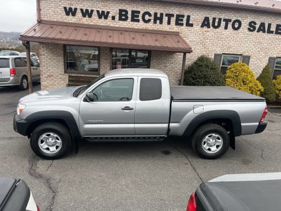 Used 2014 Toyota Tacoma 4x4 Access Cab w/ Convenience Package