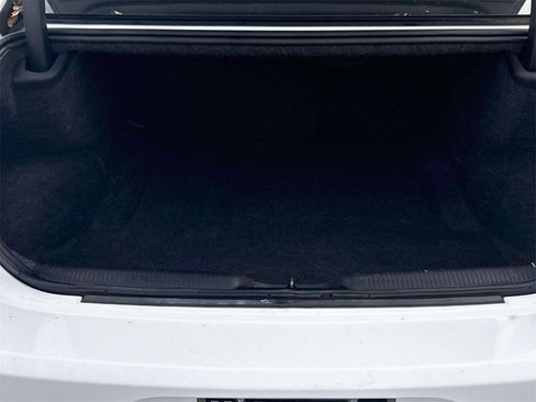 Used 2020 Dodge Charger R/T w/ Navigation & Travel Group image 53