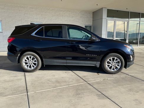 Used 2021 Chevrolet Equinox LT w/ LPO, Floor Liner Package image 2