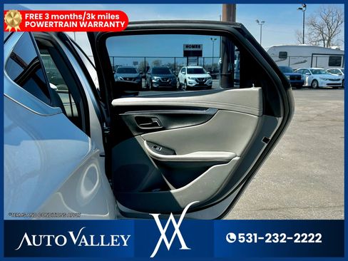 Used 2018 Chevrolet Impala LT w/ LT Convenience Package image 21