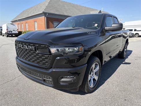 New 2026 RAM 1500 Express image 2