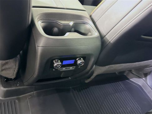 New 2026 GMC Acadia AT4 w/ Luxury Package AWD/4WD image 19