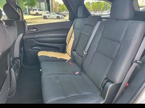 Used 2025 Dodge Durango GT AWD/4WD image 16