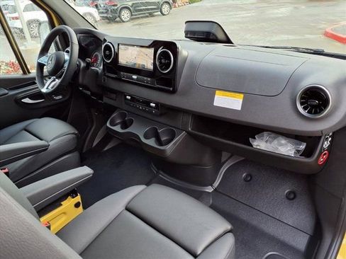 New 2026 Mercedes-Benz Sprinter 2500 image 15