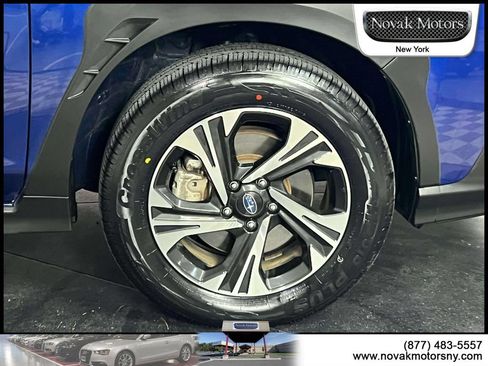 Used 2024 Subaru Crosstrek 2.0i Premium AWD/4WD image 9