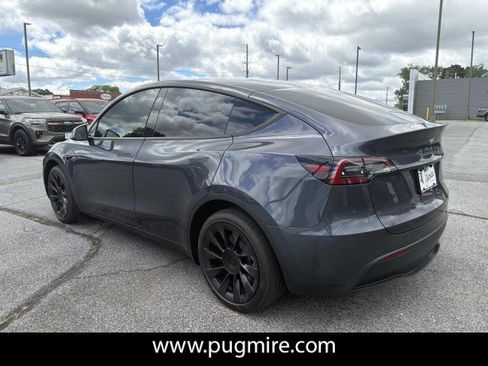 Used 2021 Tesla Model Y Long Range AWD/4WD image 5