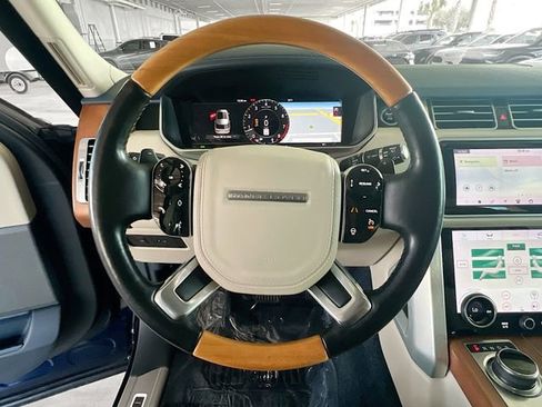 Used 2020 Land Rover Range Rover HSE AWD/4WD image 16