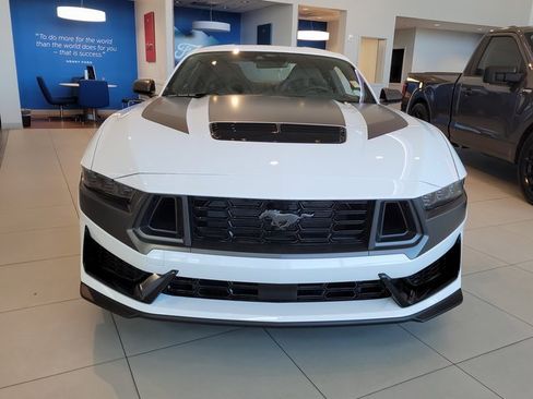 New 2025 Ford Mustang Dark Horse image 8