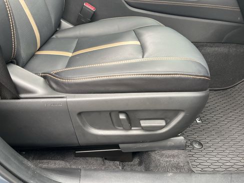 Certified 2025 MAZDA CX-70 3.3 Turbo S w/ Premium Package image 40