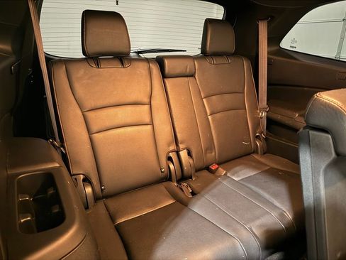 Used 2022 Honda Pilot TrailSport image 34