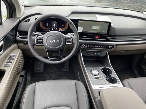 New 2026 Kia Carnival LXS image 8