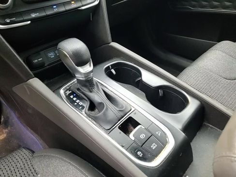 Used 2019 Hyundai Santa Fe SE image 29