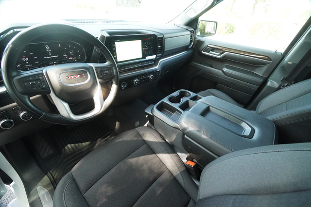 Used 2024 GMC Sierra 1500 Elevation AWD/4WD image 23