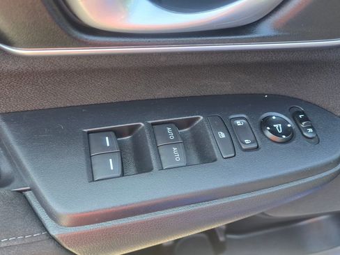 Used 2020 Honda CR-V EX image 14