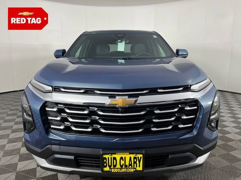 New 2026 Chevrolet Equinox LT image 2