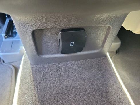 Certified 2023 Lincoln Corsair FWD image 17