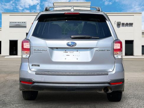 Used 2018 Subaru Forester 2.5i Premium AWD/4WD image 4