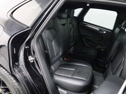 Used 2020 Porsche Macan GTS AWD/4WD image 36