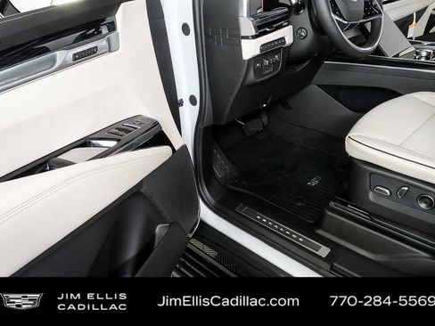 New 2026 Cadillac Escalade Sport w/ Touring Package image 8