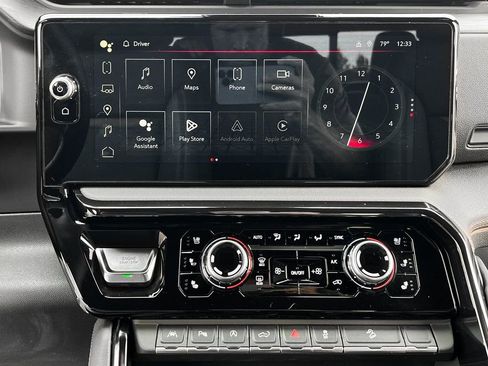 Used 2024 GMC Sierra 1500 AT4 w/ AT4 Preferred Package image 22