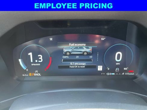 New 2026 Ford Explorer Active w/ Active Comfort Package AWD/4WD image 2