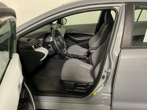 Used 2022 Toyota Corolla SE image 18