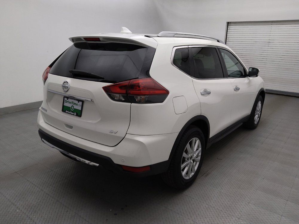Used 2020 Nissan Rogue SV FWD image 9