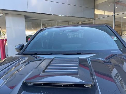 Used 2025 Toyota Tacoma TRD Sport image 24