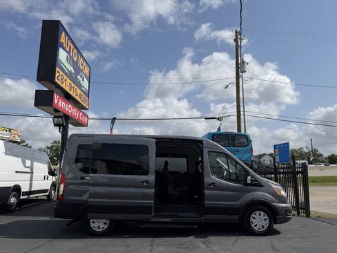 Used 2021 Ford Transit 350 XLT RWD image 5
