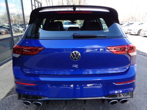 Used 2024 Volkswagen Golf R 2.0T Manual image 6
