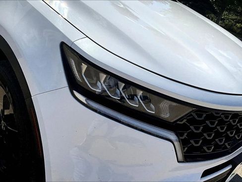 Used 2021 Kia Sorento S image 31