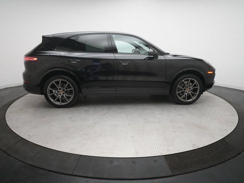Used 2020 Porsche Cayenne S AWD/4WD image 4