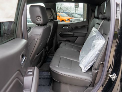 New 2026 GMC Canyon Elevation w/ Convenience Package AWD/4WD image 12