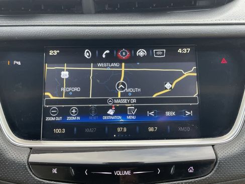 Used 2017 Cadillac XT5 Luxury w/ Driver Awareness Package image 21