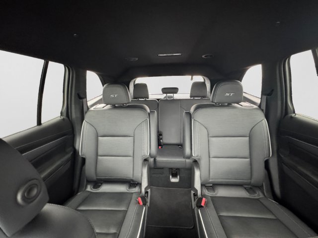 Used 2025 Buick Enclave Sport Touring FWD image 21