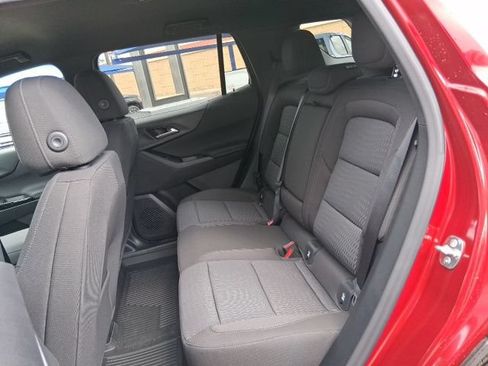 New 2026 Chevrolet Equinox LT w/ Safety and Technology Package FWD image 21