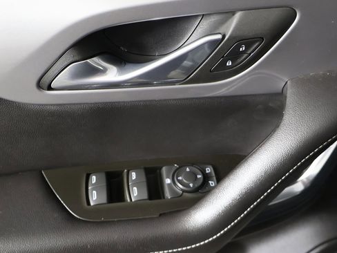 Used 2024 Chevrolet Blazer LT w/ Convenience Package image 29