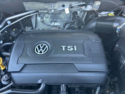 Certified 2023 Volkswagen Atlas Cross Sport SE w/ Black Wheel Package AWD/4WD image 21
