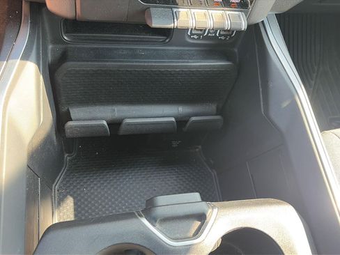 Used 2021 RAM 1500 Big Horn AWD/4WD image 22