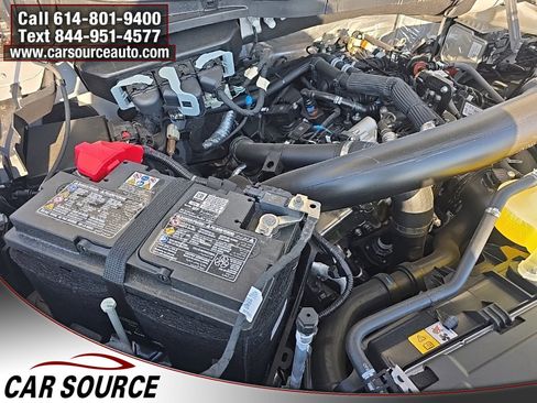 Used 2025 Ford F150 Lariat w/ Equipment Group 501A Mid image 9