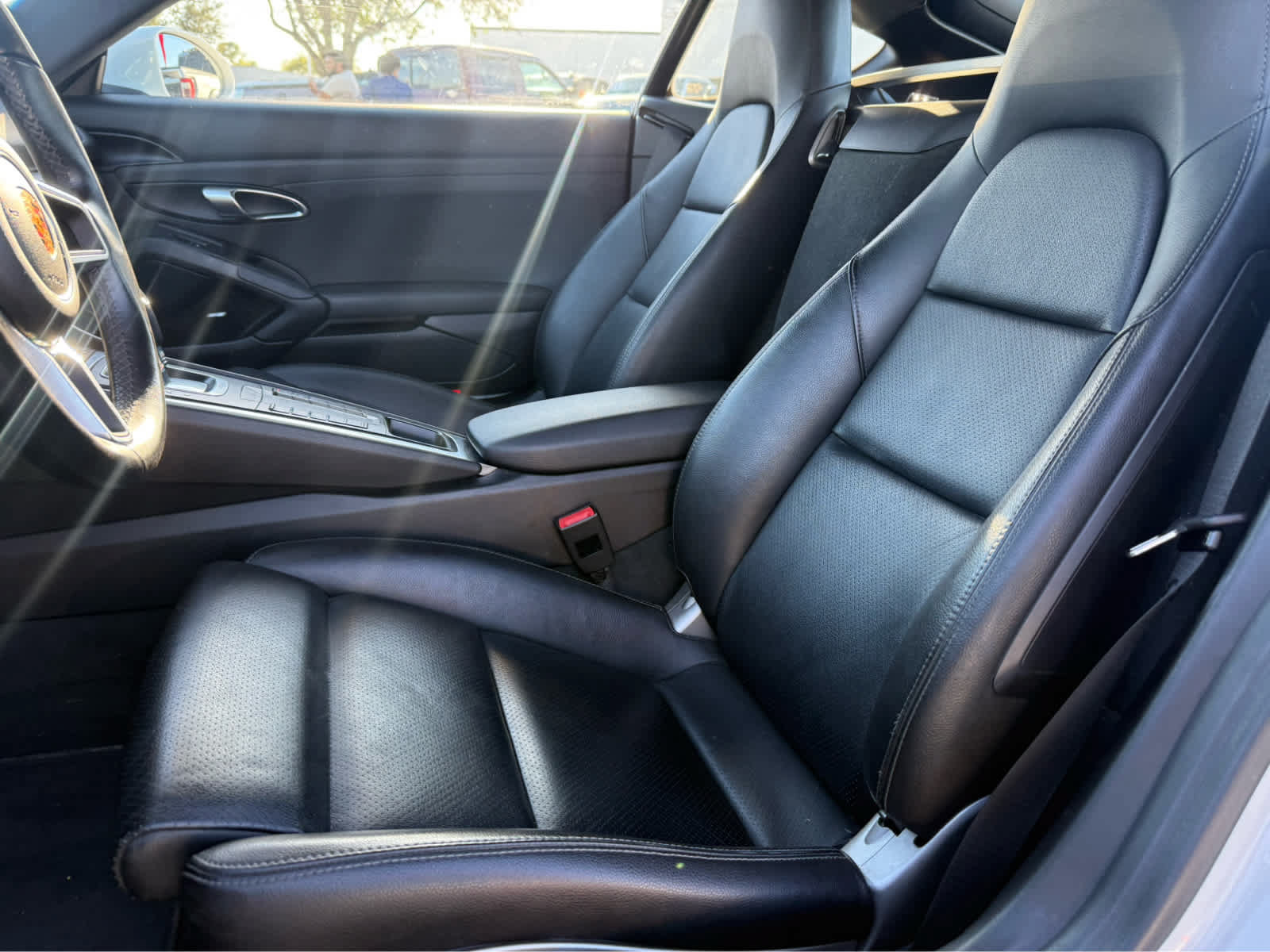 Used 2018 Porsche 718 Cayman RWD image 10