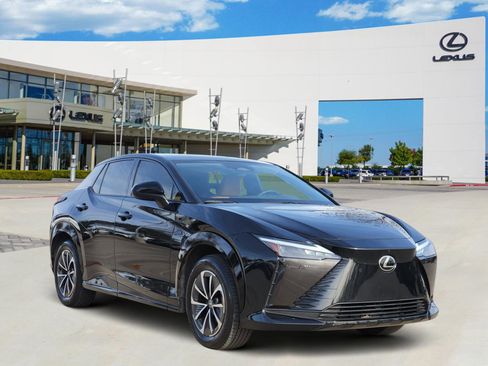 Used 2024 Lexus RZ 300e Premium image 2