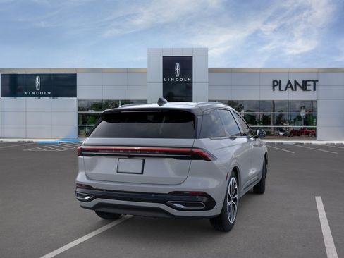 New 2026 Lincoln Nautilus Reserve AWD/4WD image 8